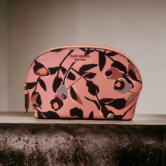 Kate Spade Cameron Paper Rose Med. Dome Cosmetic Makeup Case Excellent like new - Picture 5 of 6